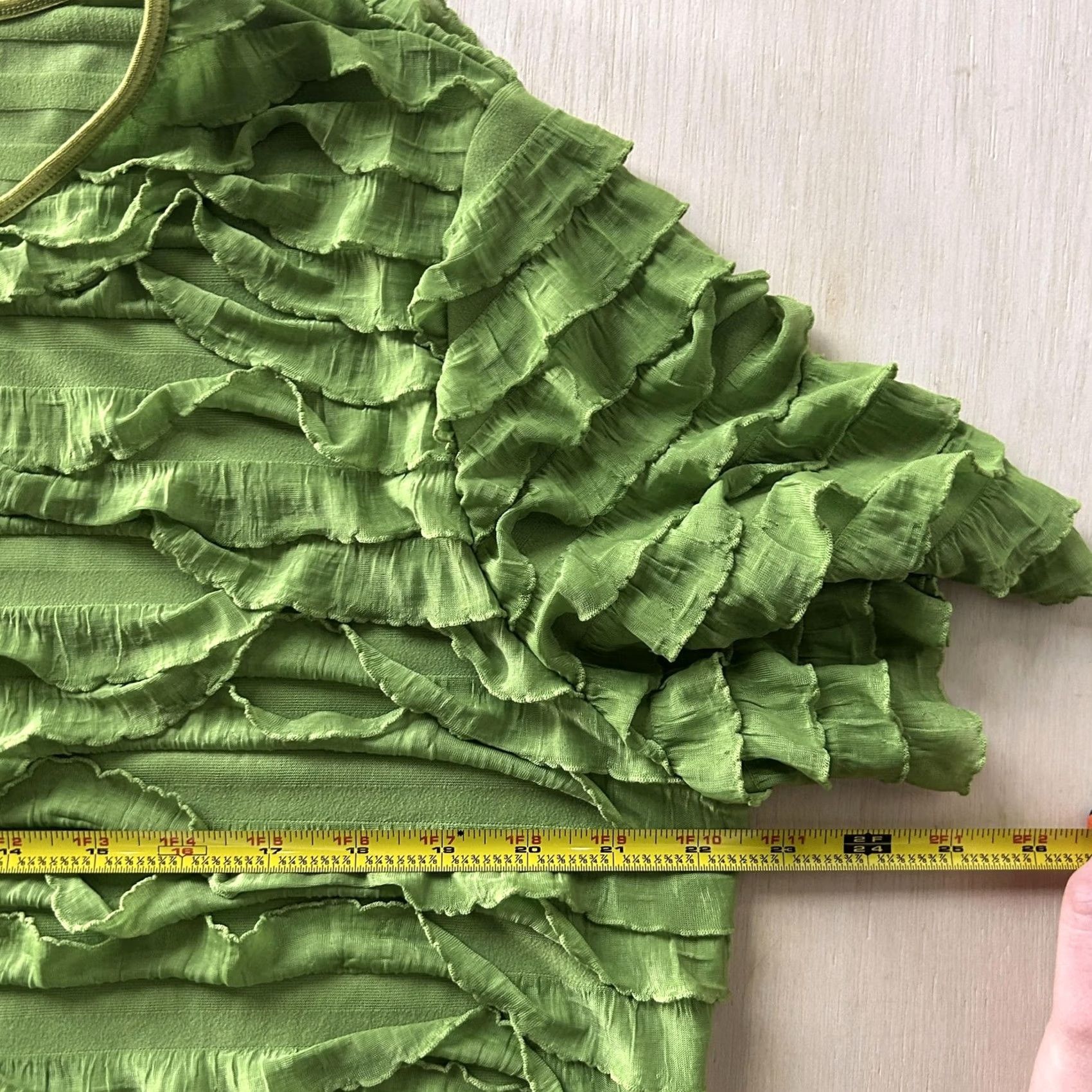 Vintage N Touch Shirt Womens XL Green Ruffle Lettuce Hem Crew Neck Top Size XL / US 12-14 / IT 48-50 - 2 Thumbnail