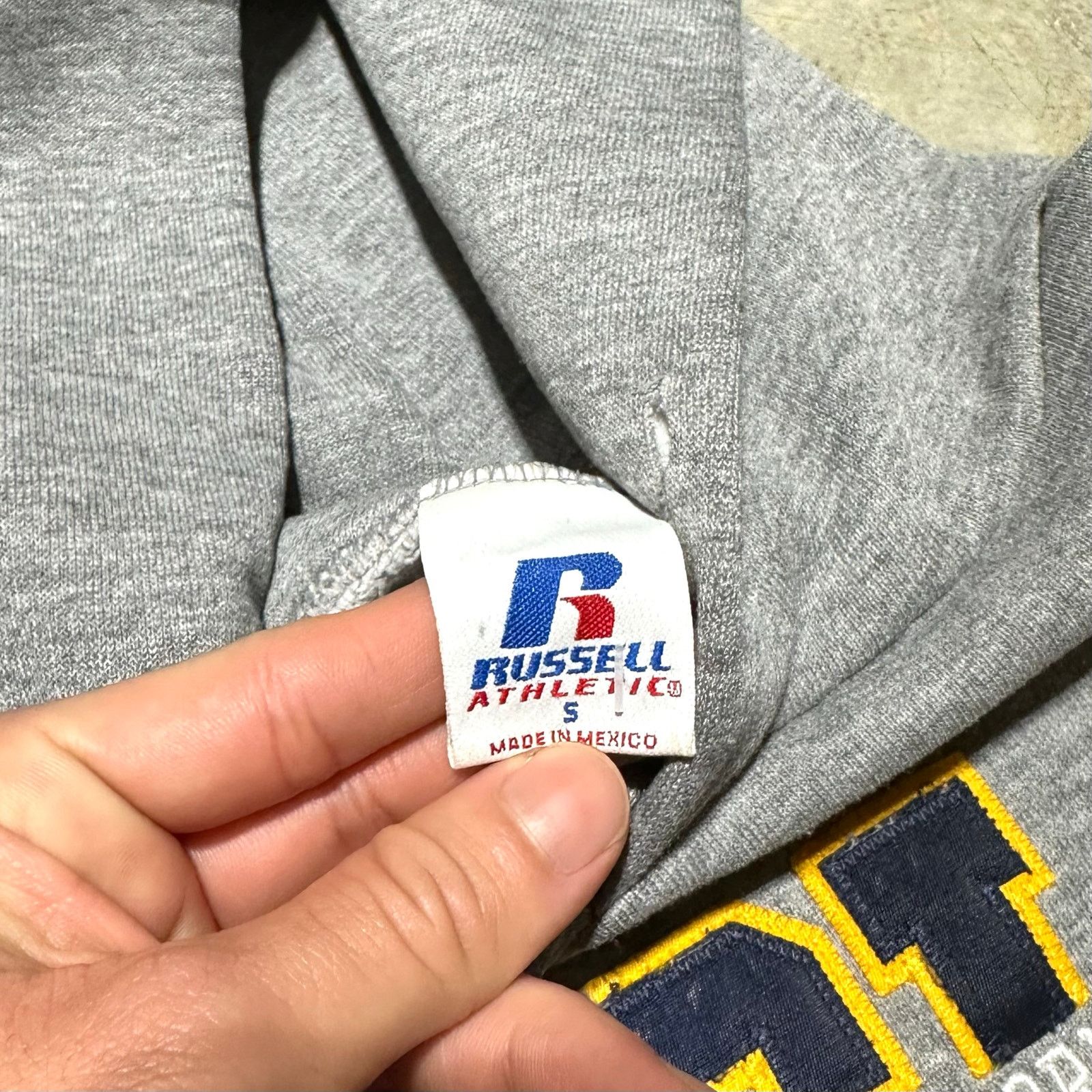Russell Athletic Vintage Russel UCLA Hoodie size Small in Men Size US S / EU 44-46 / 1 - 3 Thumbnail