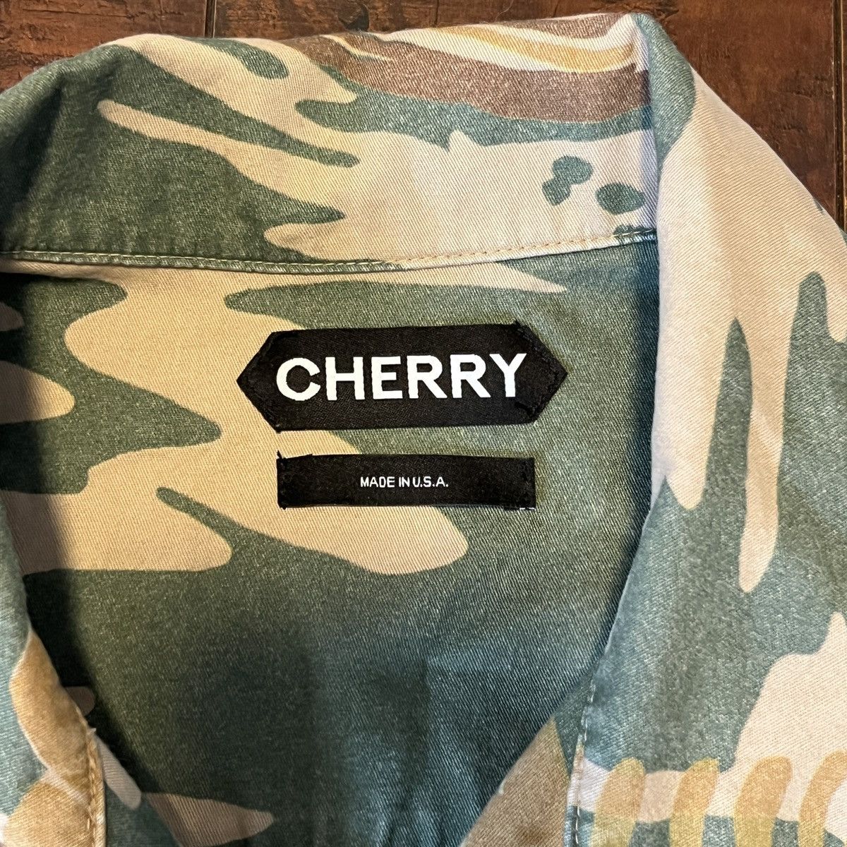 Cherry LA Cherry LA Safari Vacation Camo Shirt Size US S / EU 44-46 / 1 - 2 Thumbnail