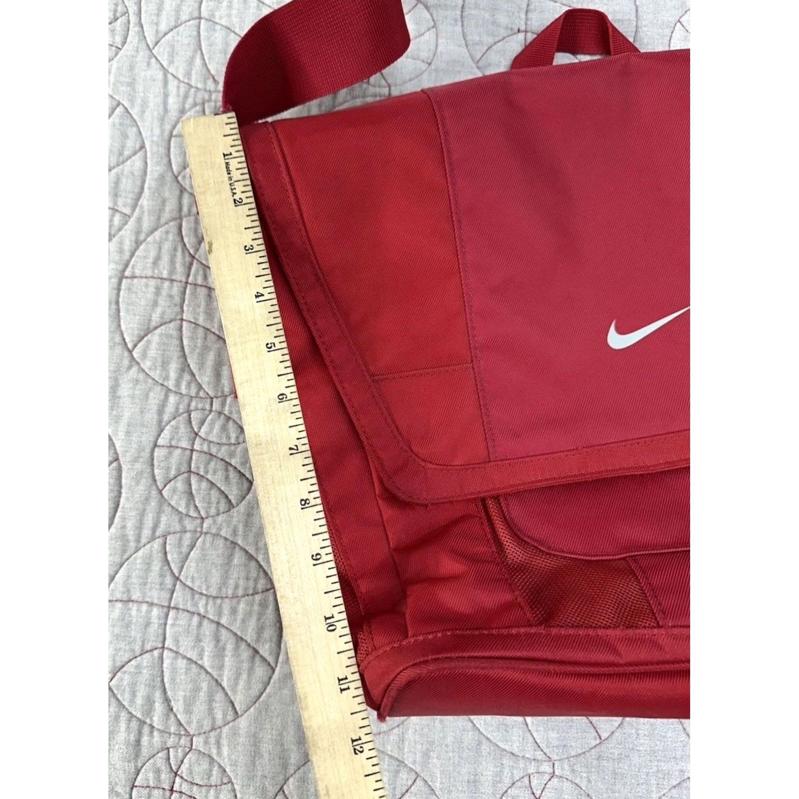 Nike VTG Nike Center Swoosh Satchel Bag Nylon Red Laptop Side Men Size ONE SIZE - 7 Thumbnail