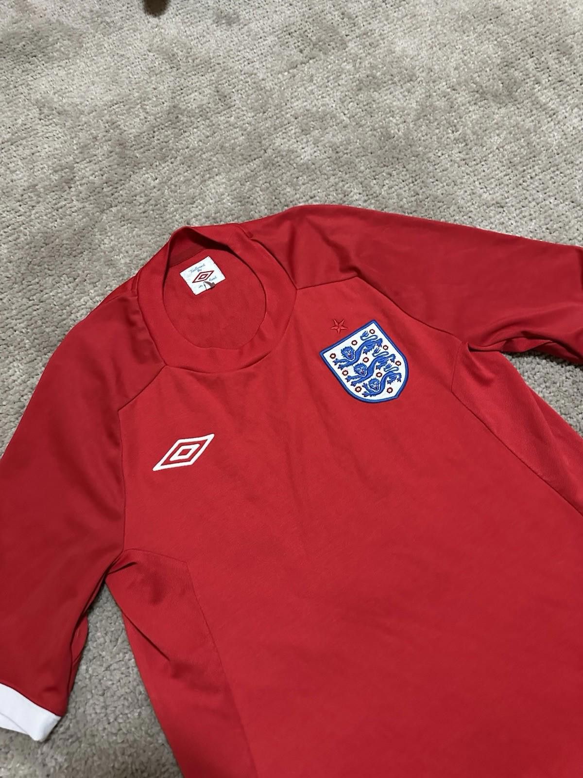 Umbro Rooney #10 England 2010-2012 Football Jersey Away Shirt 36 Size ONE SIZE - 3 Thumbnail