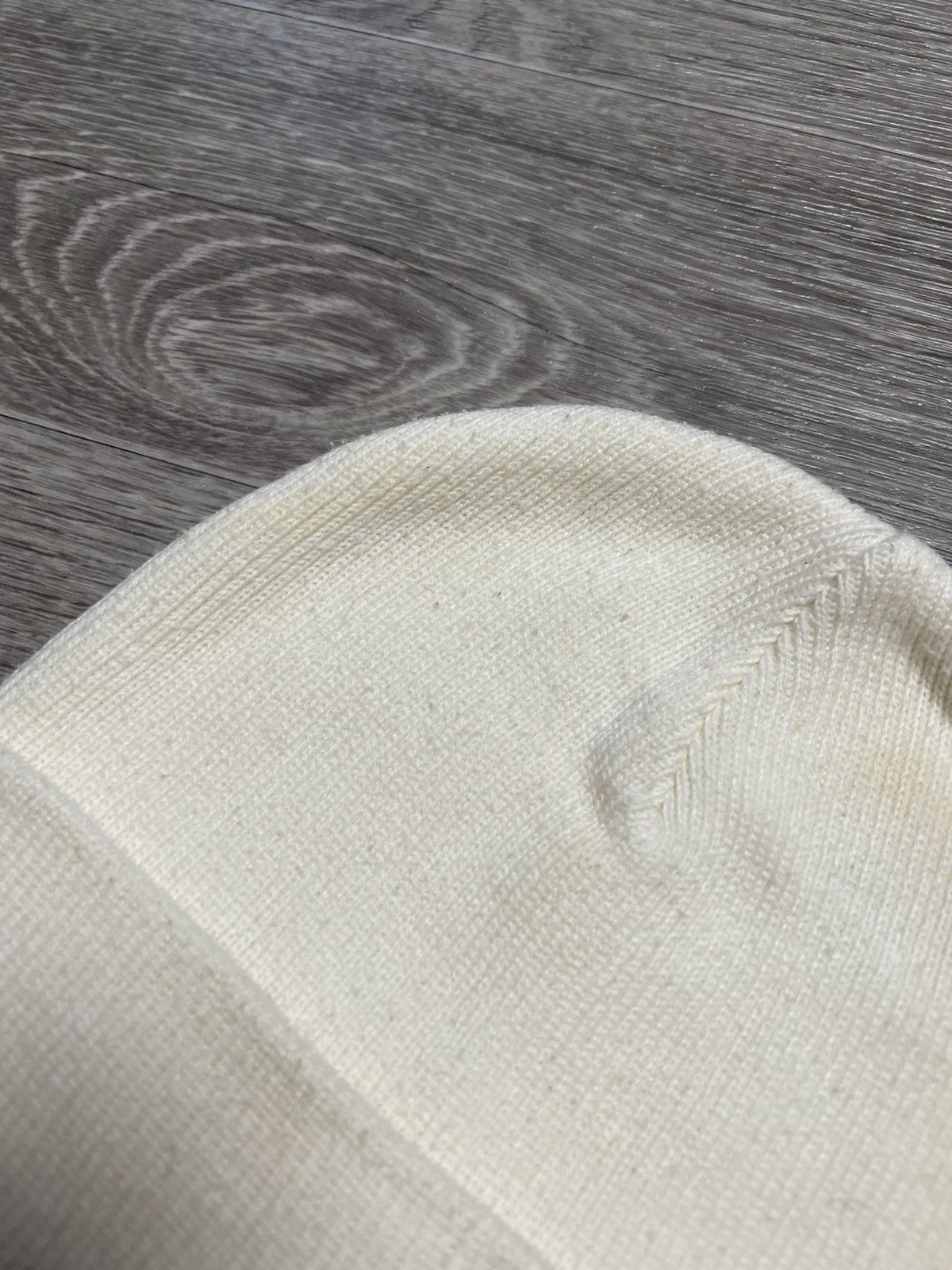 Carhartt Vintage Carhartt White American Script Beanie Hat Y2K Size ONE SIZE - 5 Thumbnail