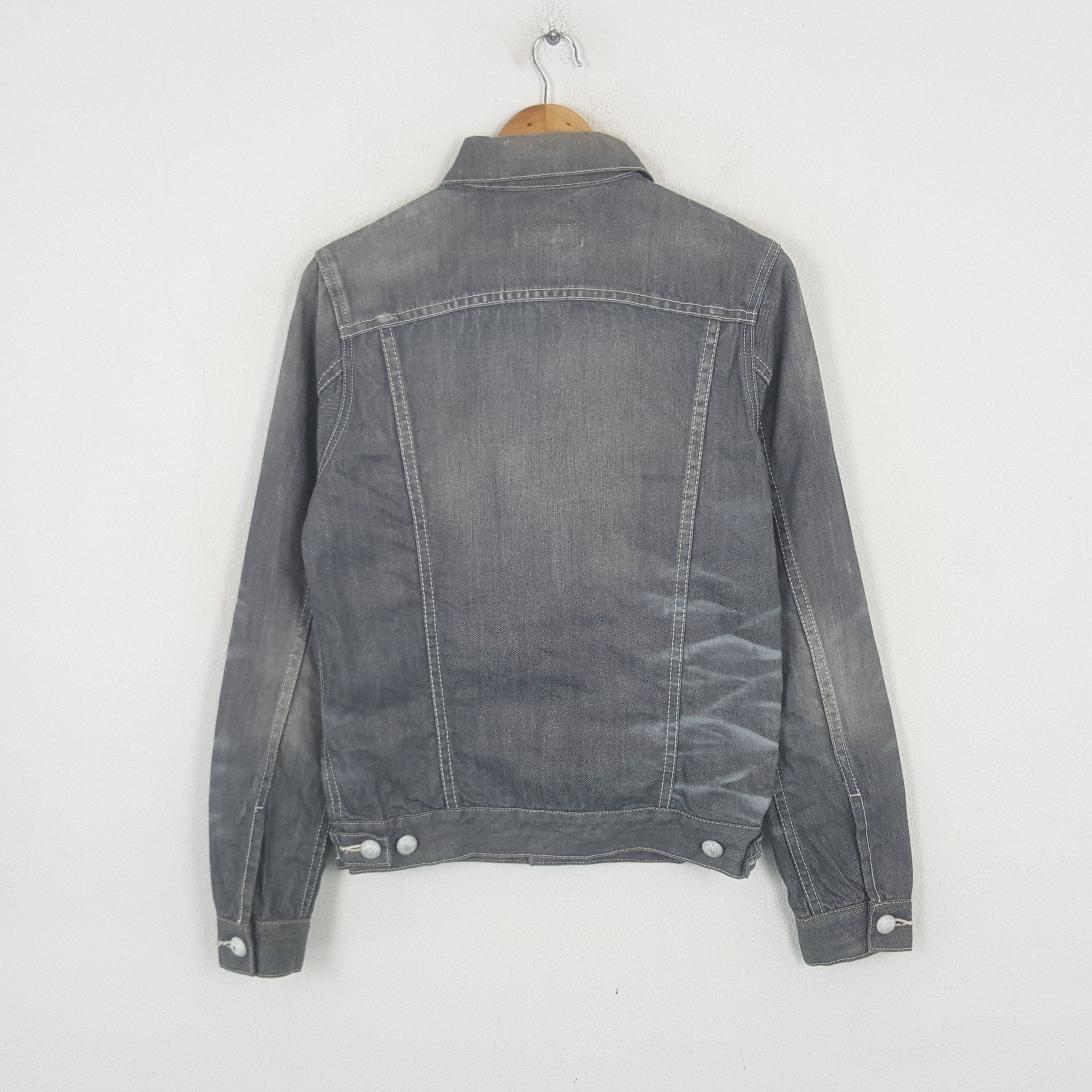 Vanquish Vintage Vanquish Luxury Brand Denim Jacket RR8 Size US S / EU 44-46 / 1 - 3 Thumbnail
