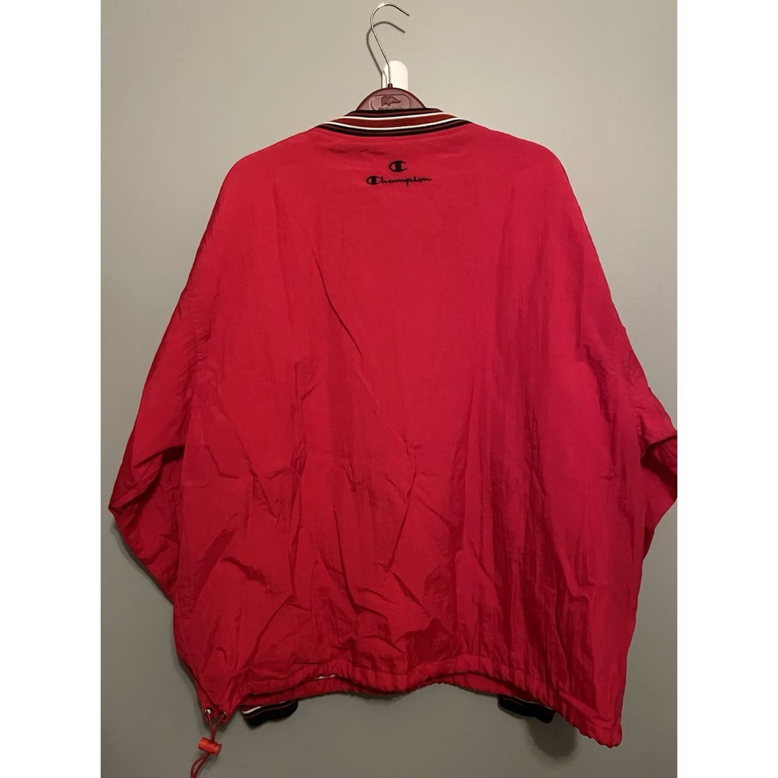 Champion VINTAGE Champion Windbreaker Jacket Mens XL Red Lined Pockets 90s PullOver Pullover Logo Embroidered Zipped Pockets Nylon Short Jacket Size US XL / EU 56 / 4 - 5 Thumbnail