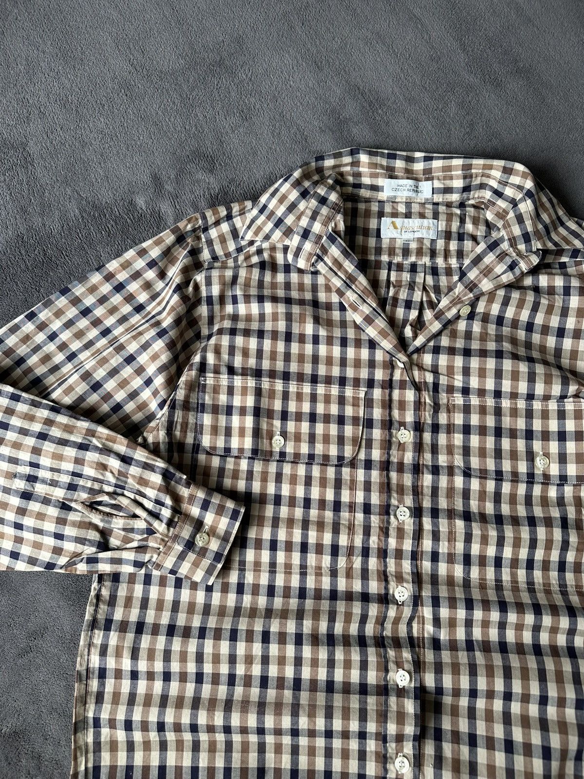 Aquascutum × Vintage Aquascutum Bottom Up Shirt NovaCheck Size M Size US M / EU 48-50 / 2 - 5 Thumbnail