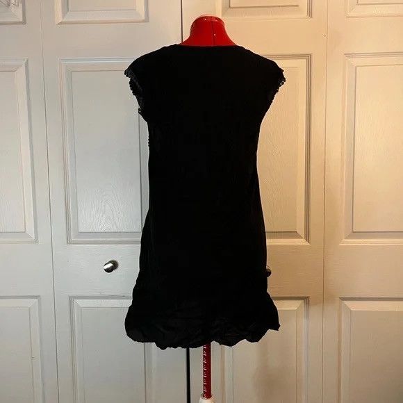 Other Black Embroidered Shift Dress By Magazine M Size M / US 6-8 / IT 42-44 - 2 Thumbnail