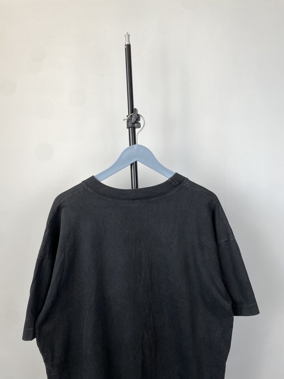 Vintage Vintage 1990's Australia Art Faded T Shirt Single Stitch Size US L / EU 52-54 / 3 - 11 Thumbnail