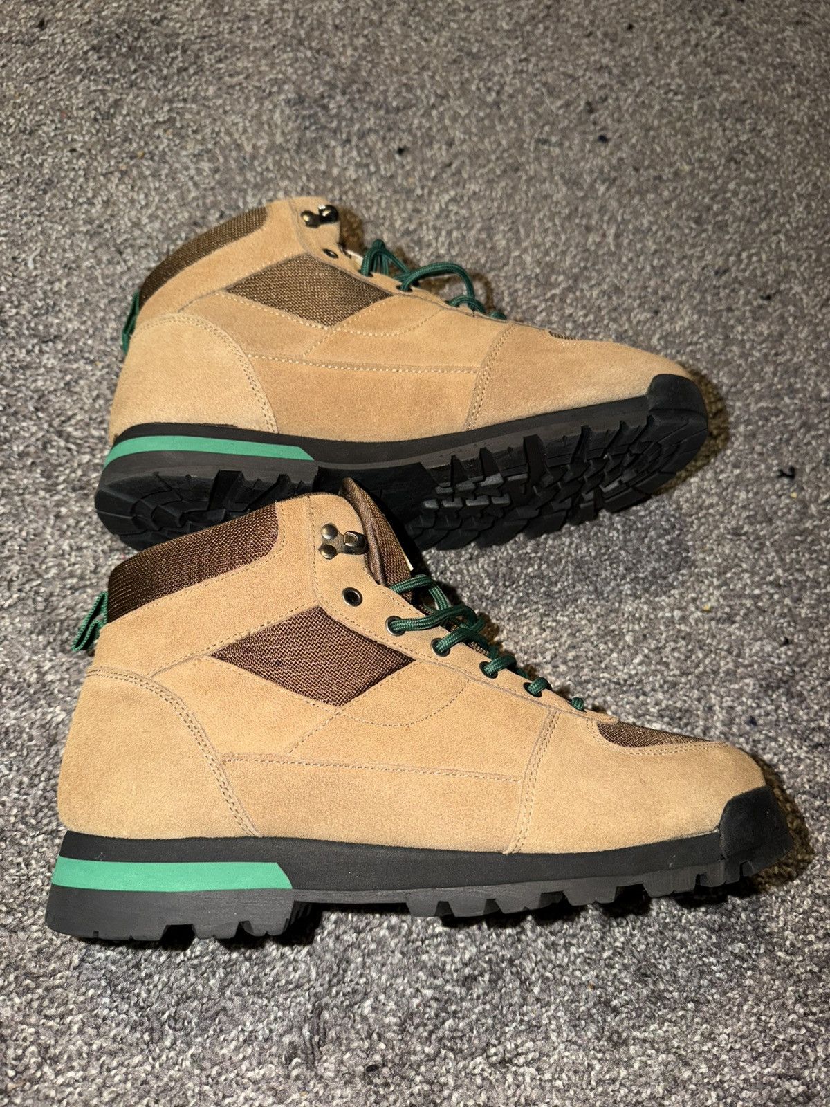 American Eagle Outfitters American Eagle Men’s Outdoor Casual Hiking Boots Men’s 10 Size US 10 / EU 43 - 12 Thumbnail