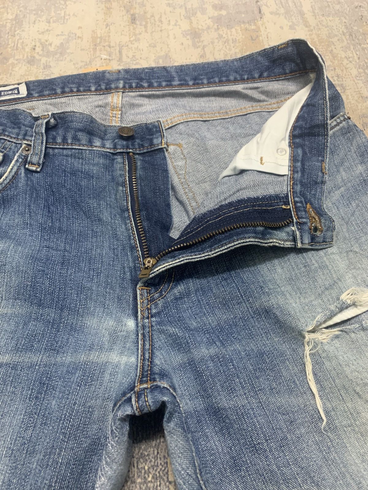 Edwin Vintage Edwin Japan Mud Wash Distressed Baggy Jeans Size US 35 - 5 Thumbnail