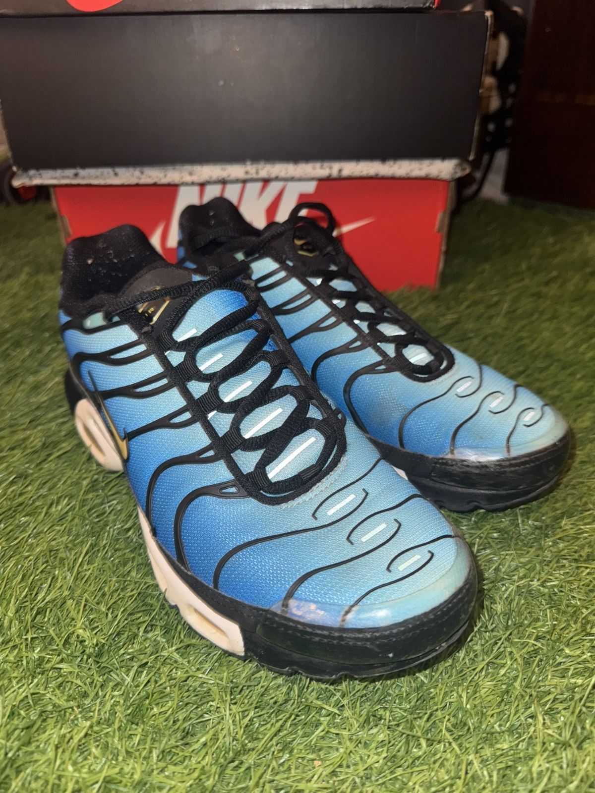 Nike Nike Plus TN Sneakers- Hyper Blue (BQ4629-003) Size US 9.5 / EU 42-43 - 5 Thumbnail