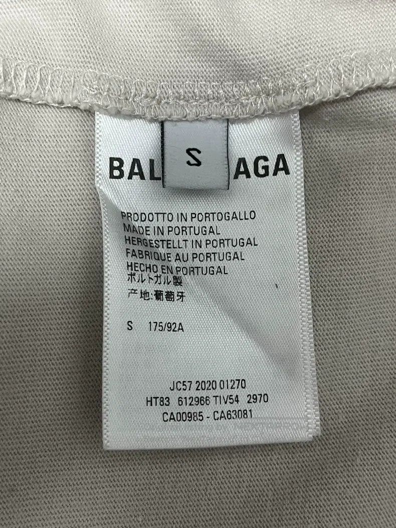 Balenciaga Balenciaga Beige Slogan Logo Short-Sleeve T-Shirt Size US S / EU 44-46 / 1 - 5 Thumbnail