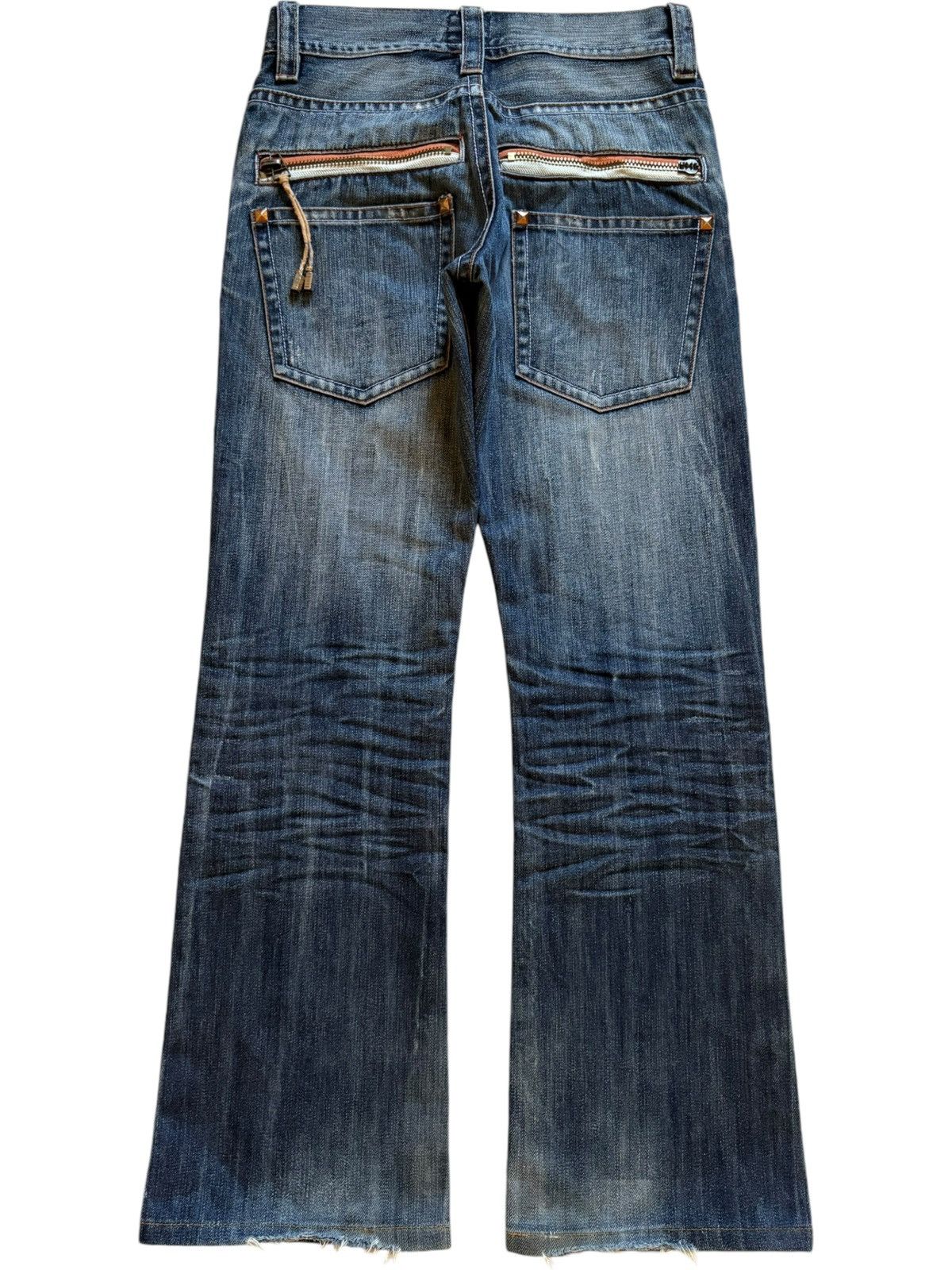 Japanese Brand Vintage Japanese Brand Blue Wash Distressed Bootcut Jeans Size 29" - 2 Thumbnail