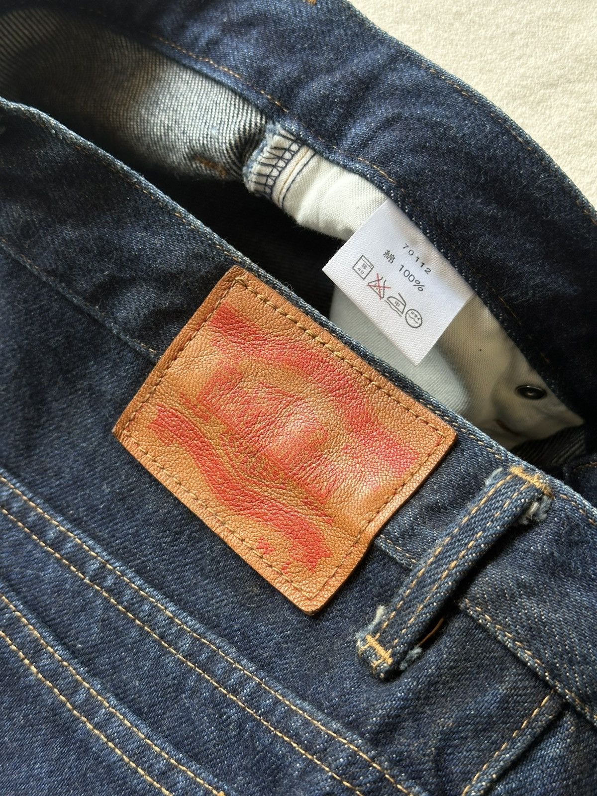 Harley Davidson VINTAGE X HARLEY DAVIDSON FLARE HEAVY HAIRY DENIM Size US 29 - 5 Thumbnail