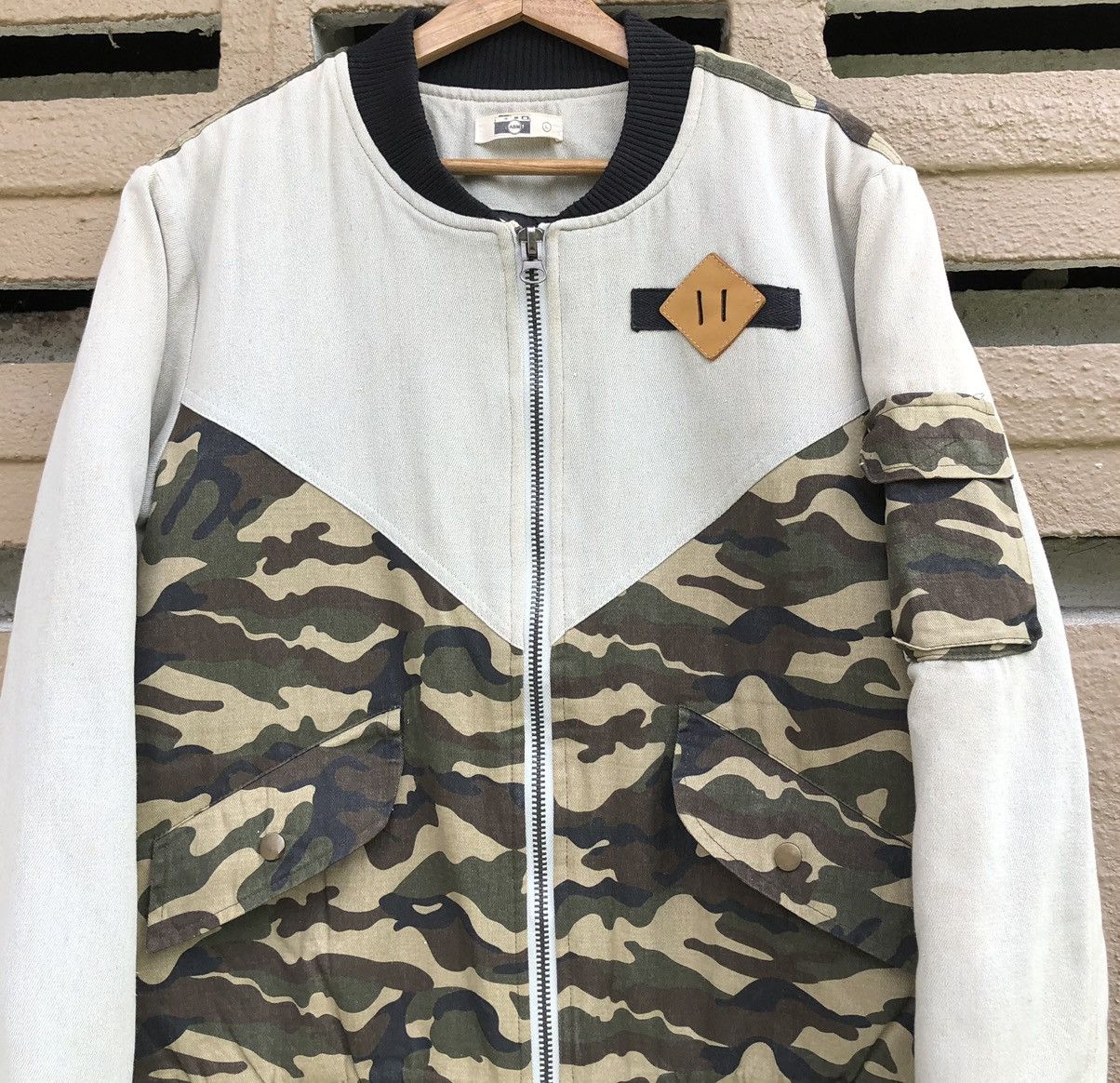 Vintage Vintage ABM Camo Design lined Quilted Bomber Jacket Size US L / EU 52-54 / 3 - 4 Thumbnail