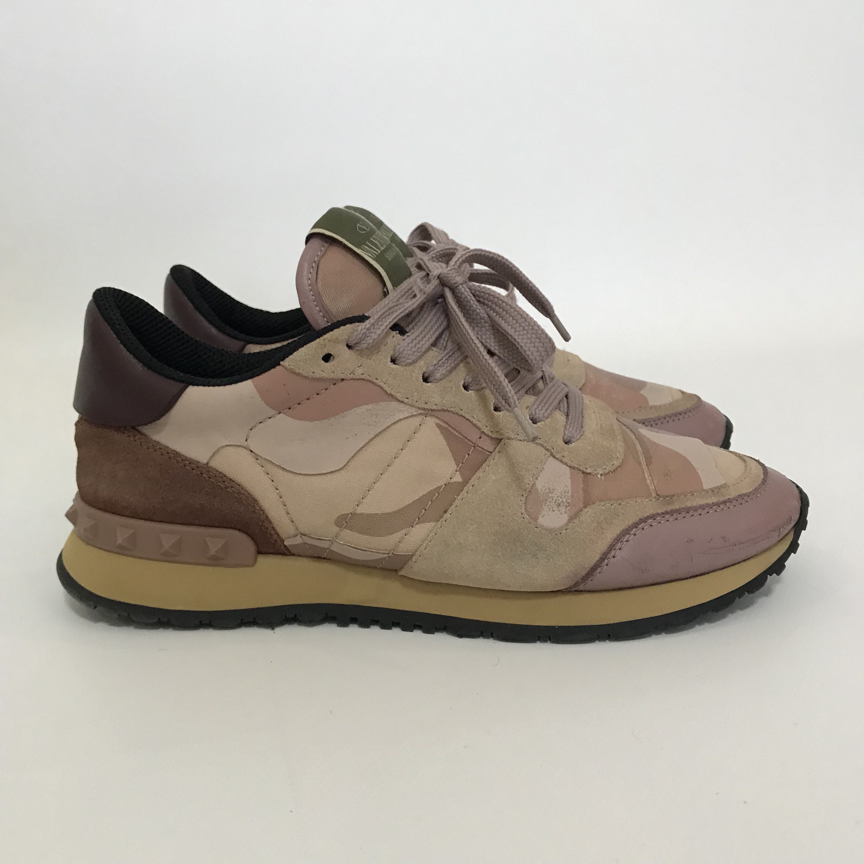 Valentino VALENTINO Garavani Rockrunner Pink Camouflage Sneakers Shoes Size US 7 / IT 37 - 4 Thumbnail