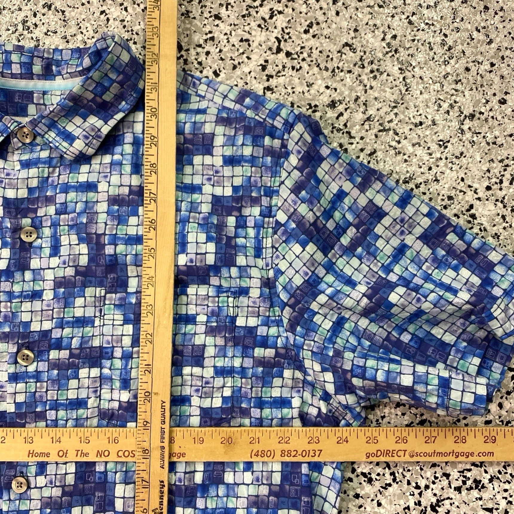 Tommy Bahama Tommy Bahama Shirt Mens XL Blue Button-Up Silk Blend Short Sleeve Shirt Size US XL / EU 56 / 4 - 3 Thumbnail