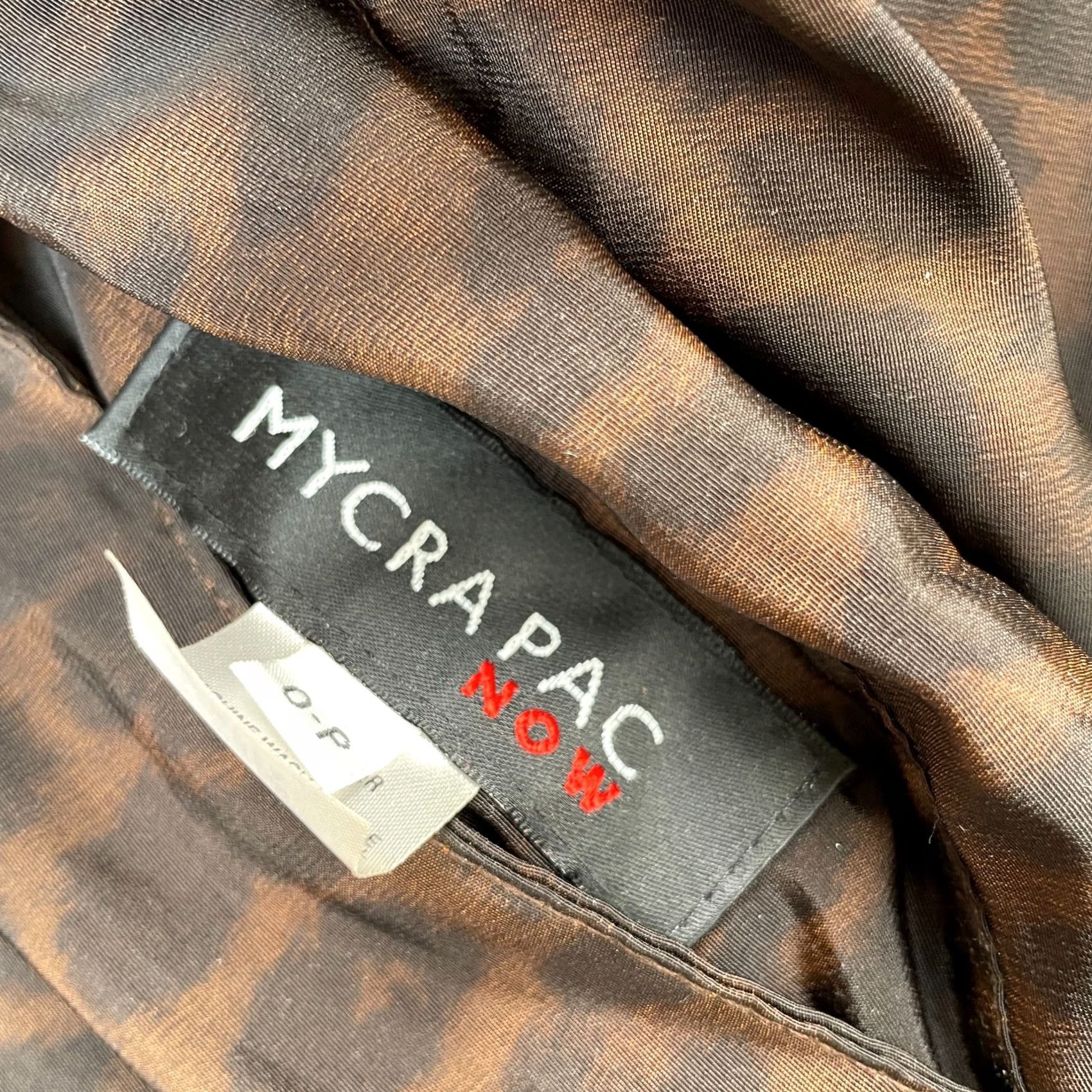 Rains Mycra Pac Jacket Womens 0 Petite Brown Rain Coat Leopard Reversible Full Zip Hooded Pockets Lightweight Waterproof Outdoor City Rain Coat Shoes? Size XS / US 0-2 / IT 36-38 - 3 Thumbnail