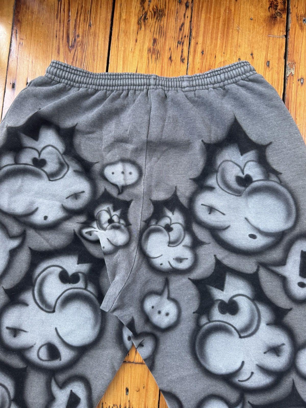 Russell Athletic Atticus Torre All Over Airbrush Sweatpants 2025 Size US 32 / EU 48 - 3 Thumbnail
