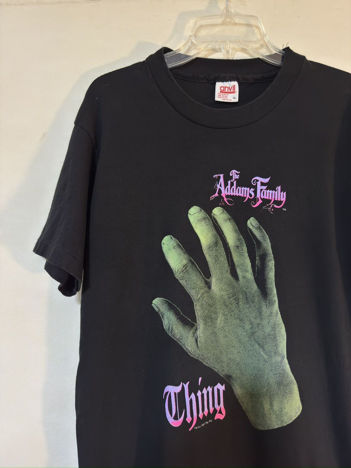 Vintage Vintage Addams Family Thing 90s T-Shirt rare Size US L / EU 52-54 / 3 - 4 Thumbnail