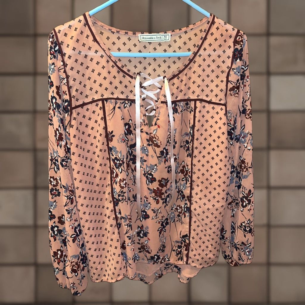Abercrombie & Fitch Abercrombie & Fitch Women Pink Mauve Floral BOHO Lace Up Peasant Top Medium Blouse Style Size M / US 6-8 / IT 42-44 - 1 Thumbnail