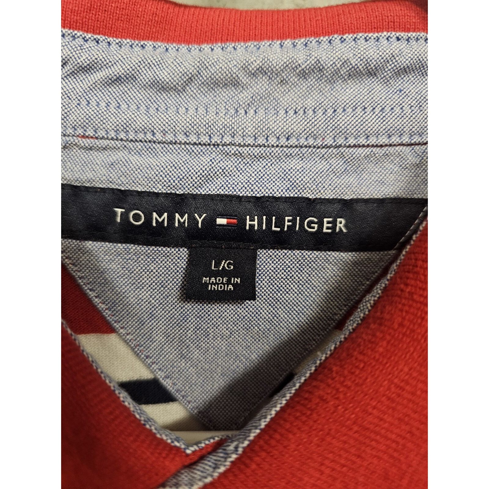 Tommy Hilfiger Tommy Hilfiger Vintage (Large) Striped Button Polo Size US L / EU 52-54 / 3 - 1 Thumbnail