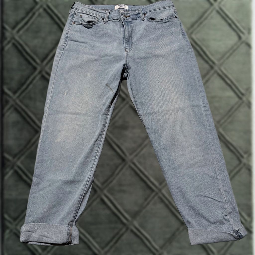 Denizen DENIZEN From Levi’s Boyfriend Jeans Women Blue Denim Crop Cuffed 8 Jeans 5-Pocket Design Beltless Regular Rise Mid 23in Inseam Denim Size 30" / US 8 / IT 44 - 1 Thumbnail