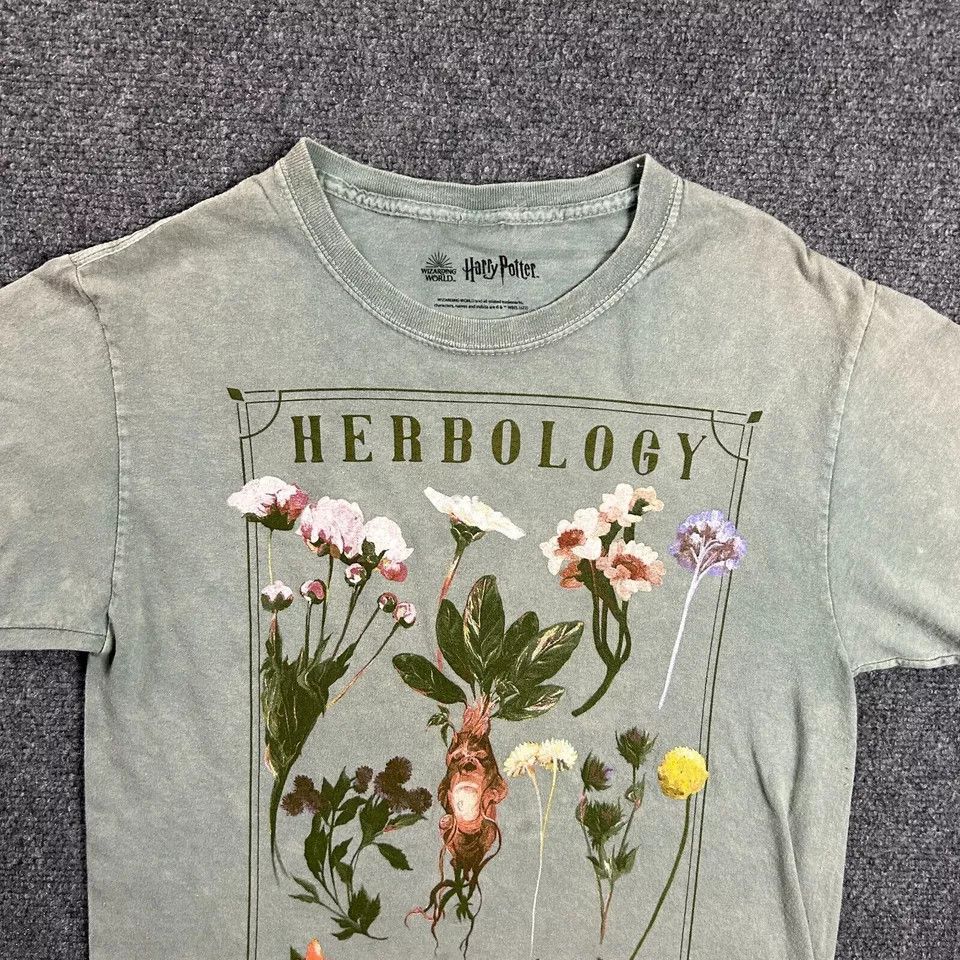 Other Harry Potter Shirt XS Herbology Witchcraft and Wizardry Mens Size US XS / EU 42 / 0 - 2 Thumbnail