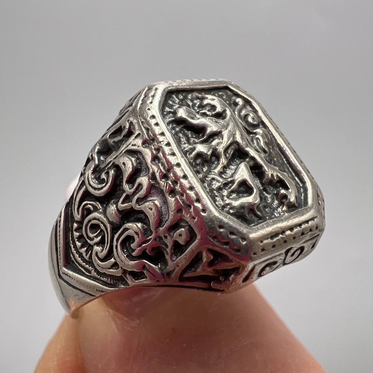 Sterling Silver Vintage 925 Sterling Silver Lion Signet Ring Size 12 Size ONE SIZE - 1 Thumbnail