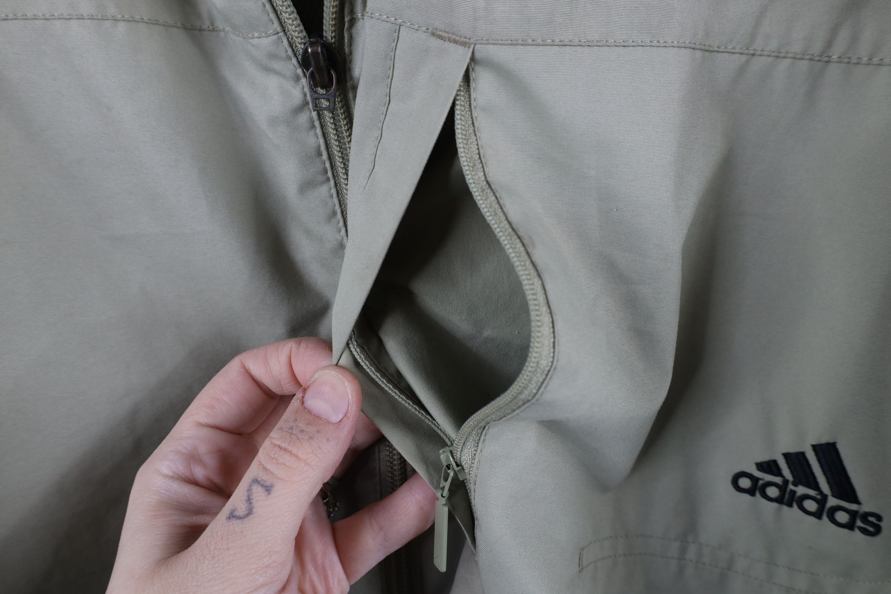 Adidas × Vintage Vintage 90s Adidas Spell Out Lined Windbreaker Jacket Green Size US L / EU 52-54 / 3 - 10 Thumbnail