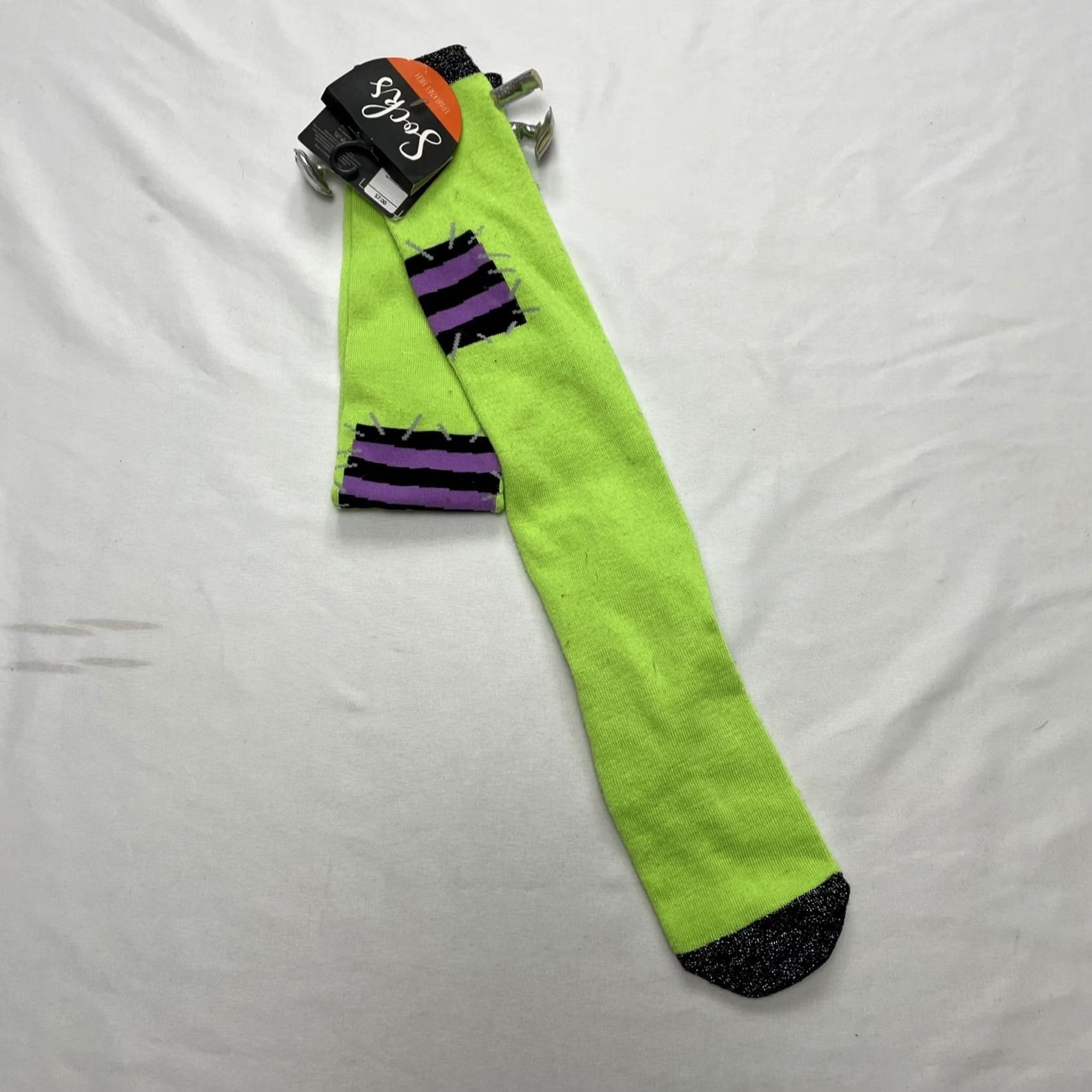 Vintage Bioworld Halloween Frankenstein Dress Up Crew Knee High Socks Womens 9-11 Adult Green Cotton Spandex Size M / US 6-8 / IT 42-44 - 2 Thumbnail