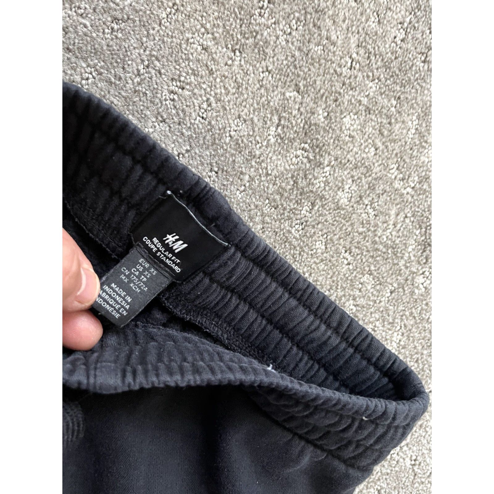 H&M H&M Slim Fit Joggers Sweatpants Activewear Regular XS Black Mens Size US 27 - 5 Thumbnail