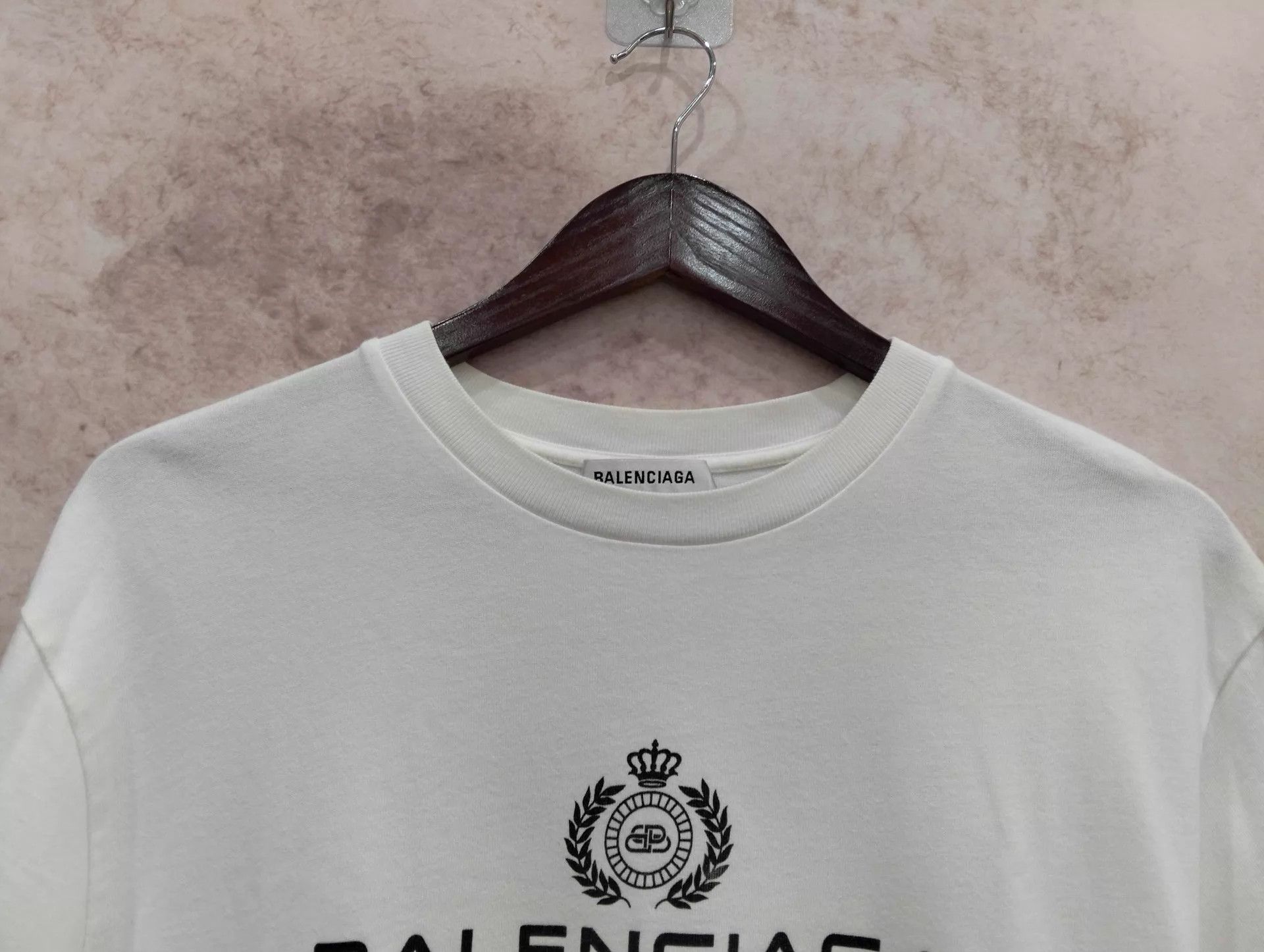 Balenciaga Balenciaga White Crew Neck Short Sleeve T-Shirt XS Size XS / US 0-2 / IT 36-38 - 3 Thumbnail