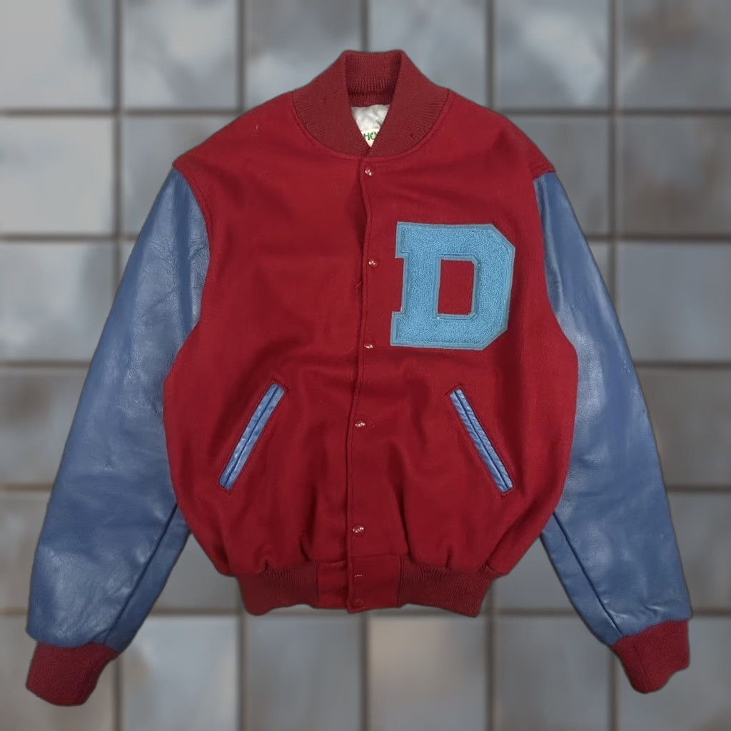 Holloway VINTAGE Holloway Jacket Mens XL 48 Wool Varsity Bomber Red USA Detroit Pistons Embroidered D Patch College Sports School Gridiron Fall Winter Casual Size US M / EU 48-50 / 2 - 1 Thumbnail