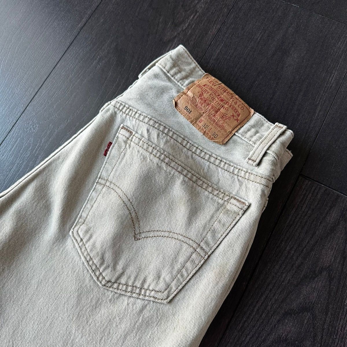 Levi's × Vintage Vintage Levi's 501 Faded Tan Denim Size US 30 / EU 46 - 6 Thumbnail