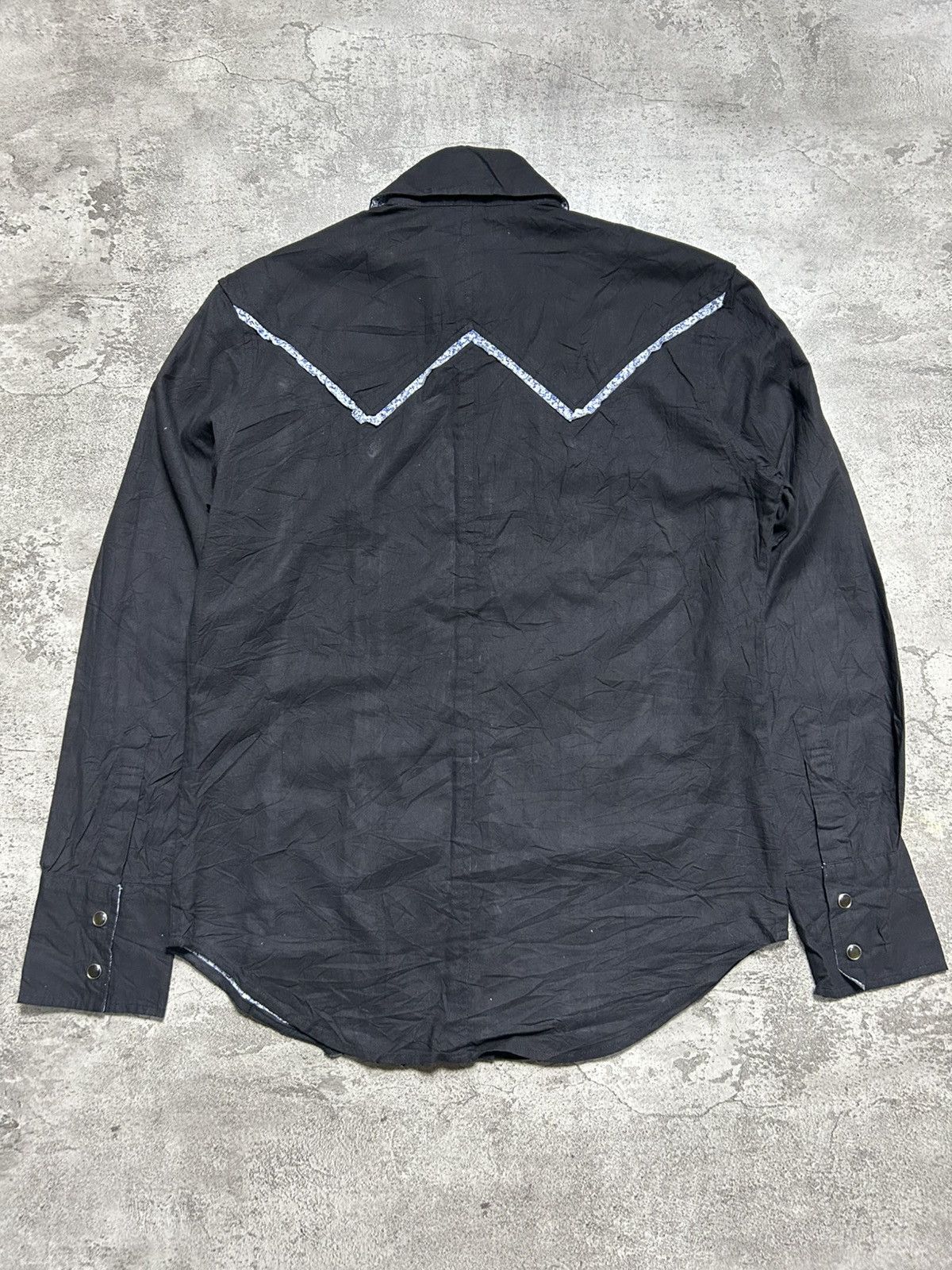 In The Attic In The Attic 3D Chevron Stripe Shirt Vkei Style Size US M / EU 48-50 / 2 - 13 Thumbnail