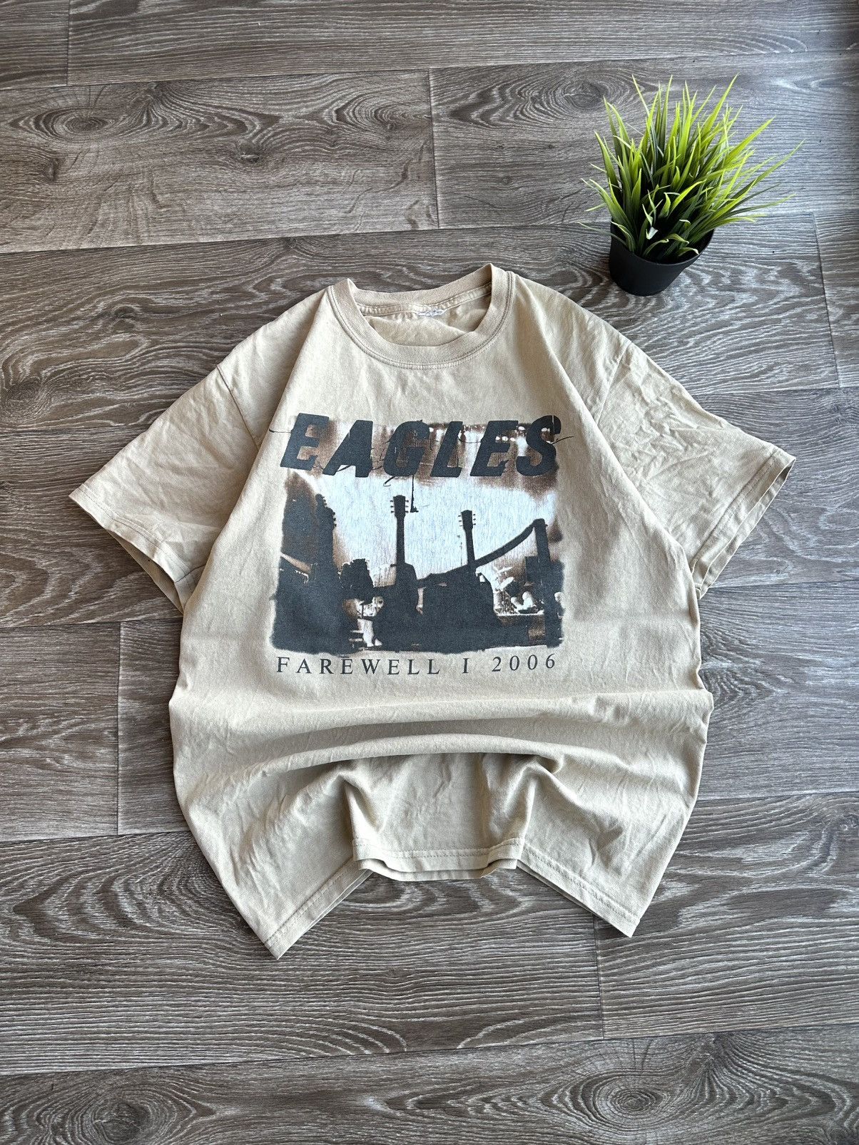 Band Tees 🔥 Eagles Farewell I Tour-Live 2006 Rock Band T Shirt USA Size US M / EU 48-50 / 2 - 1 Thumbnail