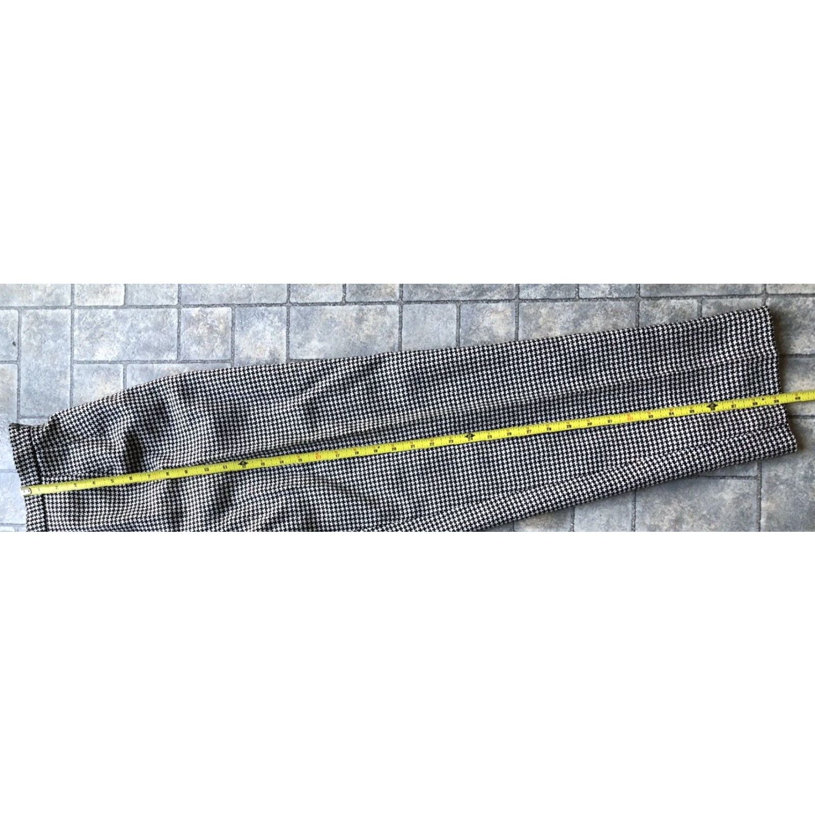 Talbots Talbots Petites Women’s Pants Size 10 Made In Italy 100% Wool Houndstooth B/W Shirt Pants? Size 32" / US 10 / IT 46 - 5 Thumbnail