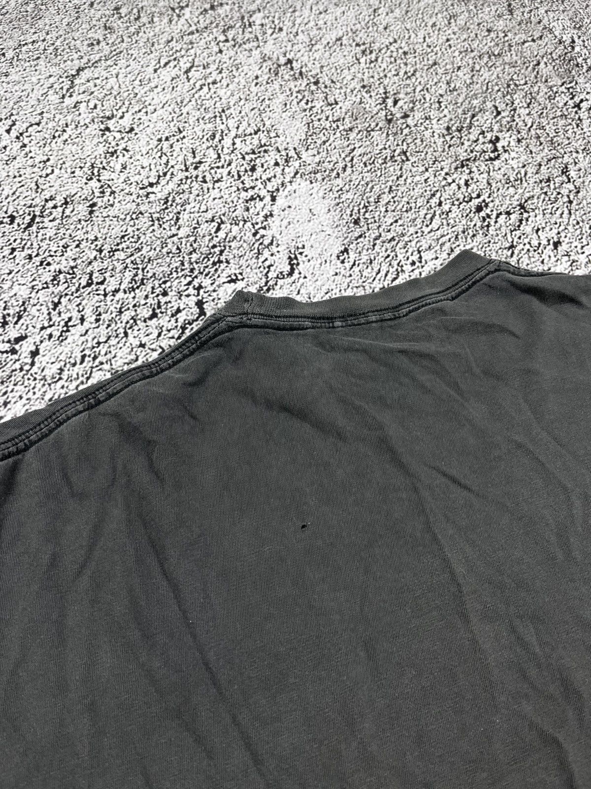 Band Tees Vintage Y2K Humor «What am I doing here» big logo faded tee Size US M / EU 48-50 / 2 - 16 Thumbnail