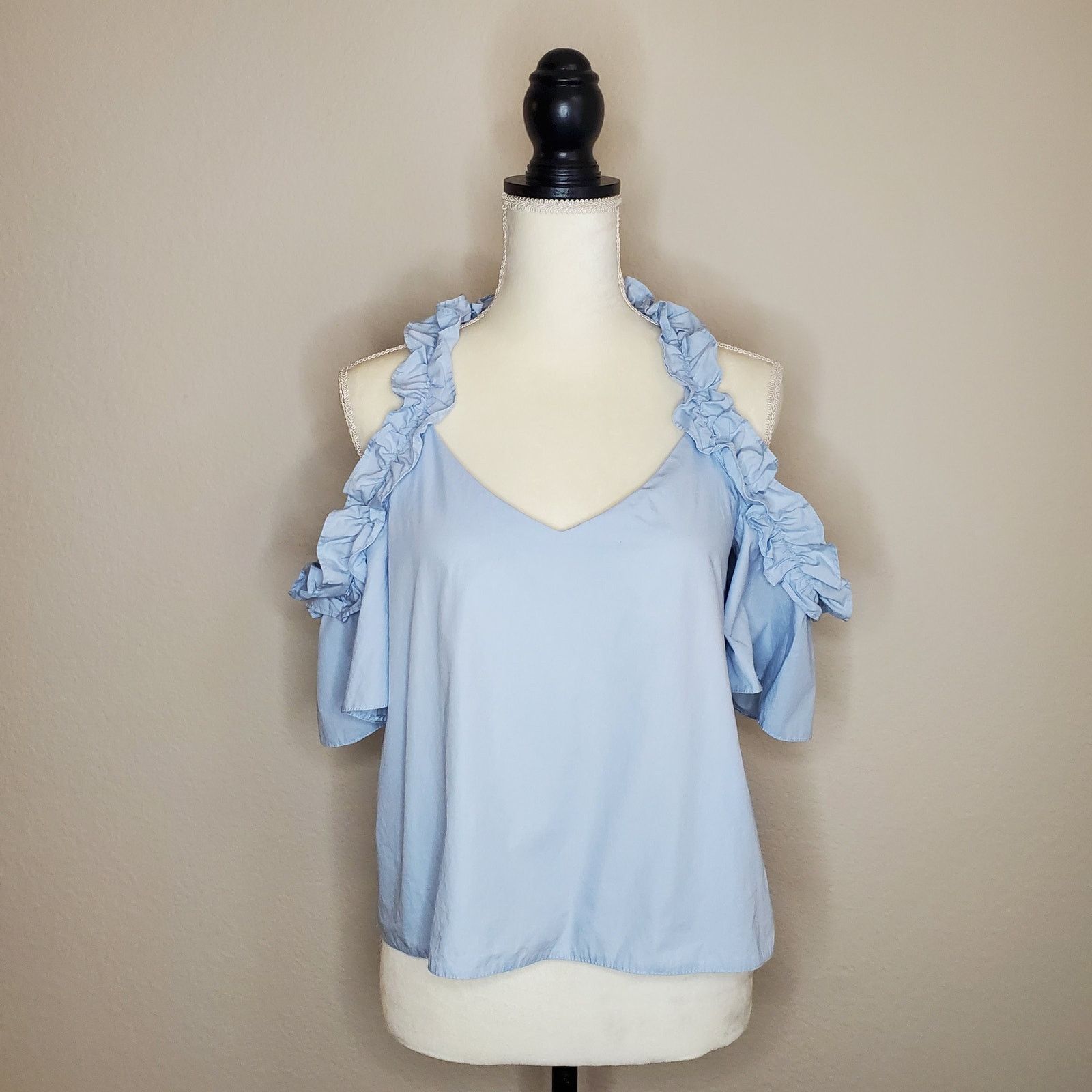 Topshop Topshop Blue Cold Shoulder Ruffle Top 4 Size S / US 4 / IT 40 - 1 Thumbnail