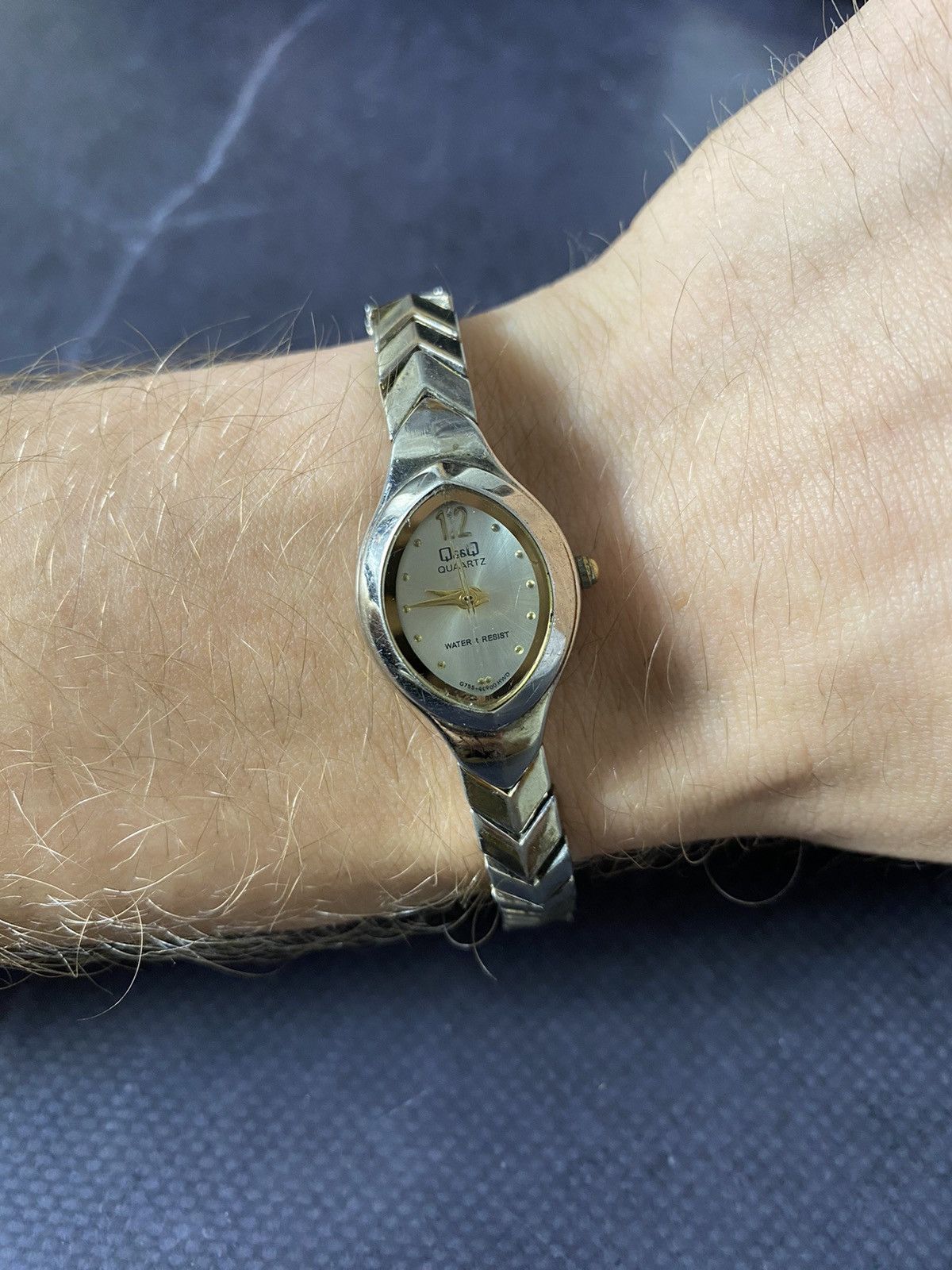 Japanese Brand Elegant Q&Q Quartz Watch - Tested Working Size ONE SIZE - 2 Thumbnail