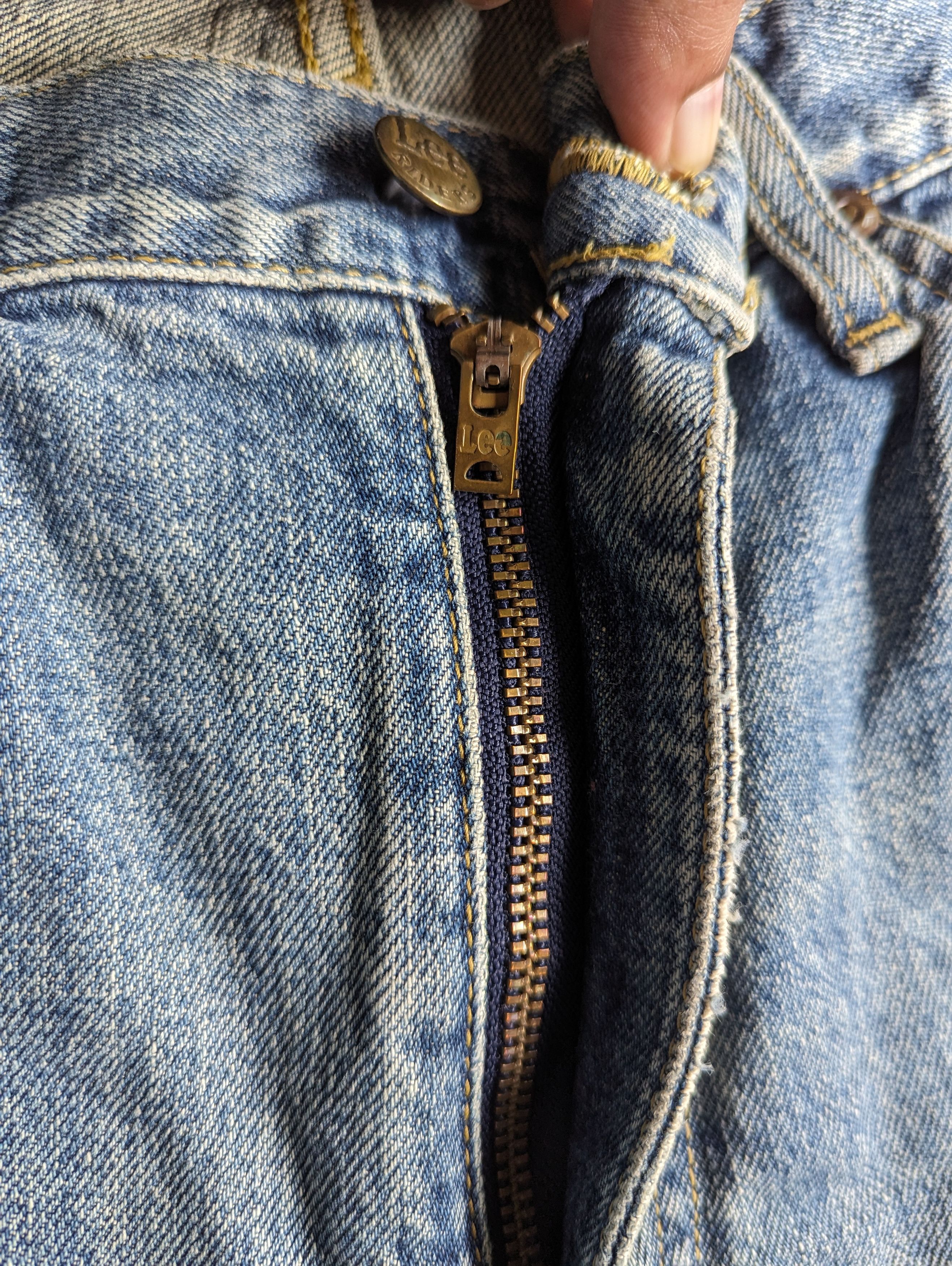 Lee LEE RIDER PATCHWORK DISTRESSED DENIM Size US 32 / EU 48 - 16 Thumbnail