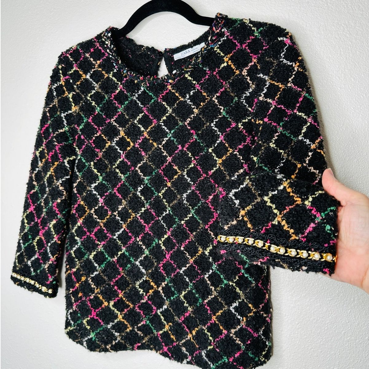 Zara Zara Black Multicolor Knit Sweater Pearls on Sleeves Top S Size S / US 4 / IT 40 - 1 Thumbnail