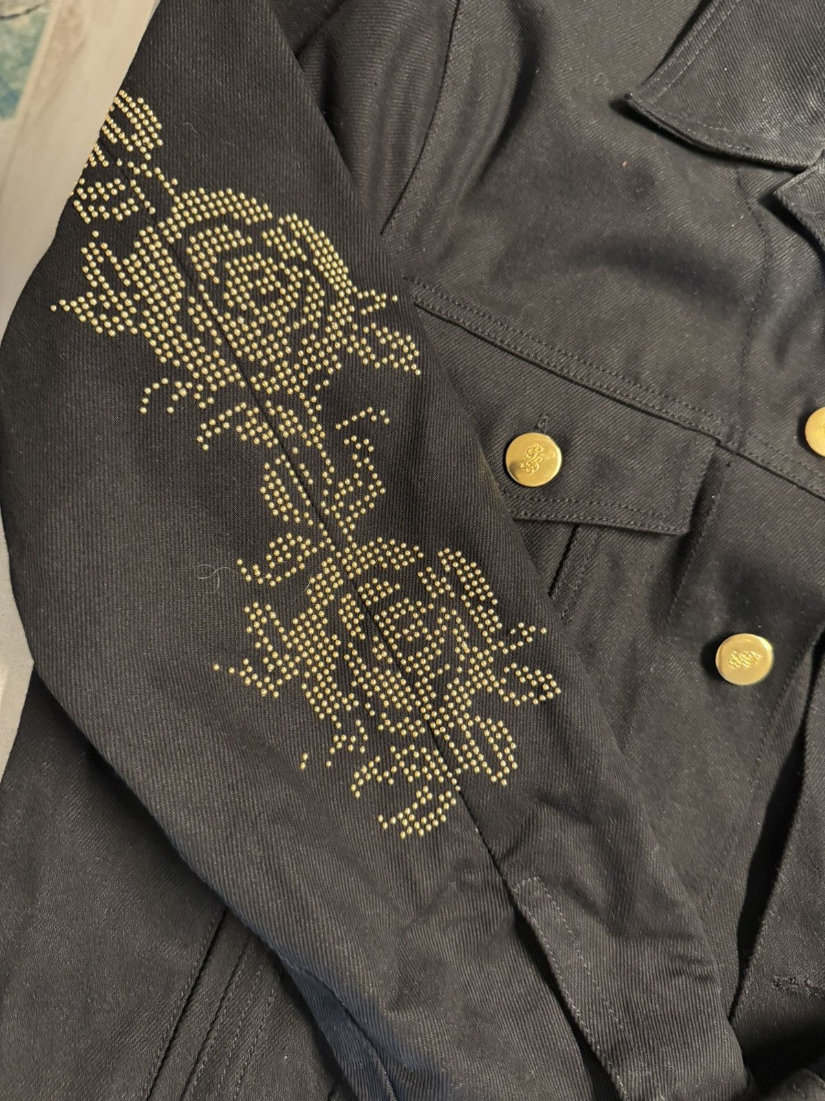 d*y様 ernest w baker ROSE STUDDED DENIM J d*y様 ernest w baker ROSE STUDDED DENIM J Black Rose Studded