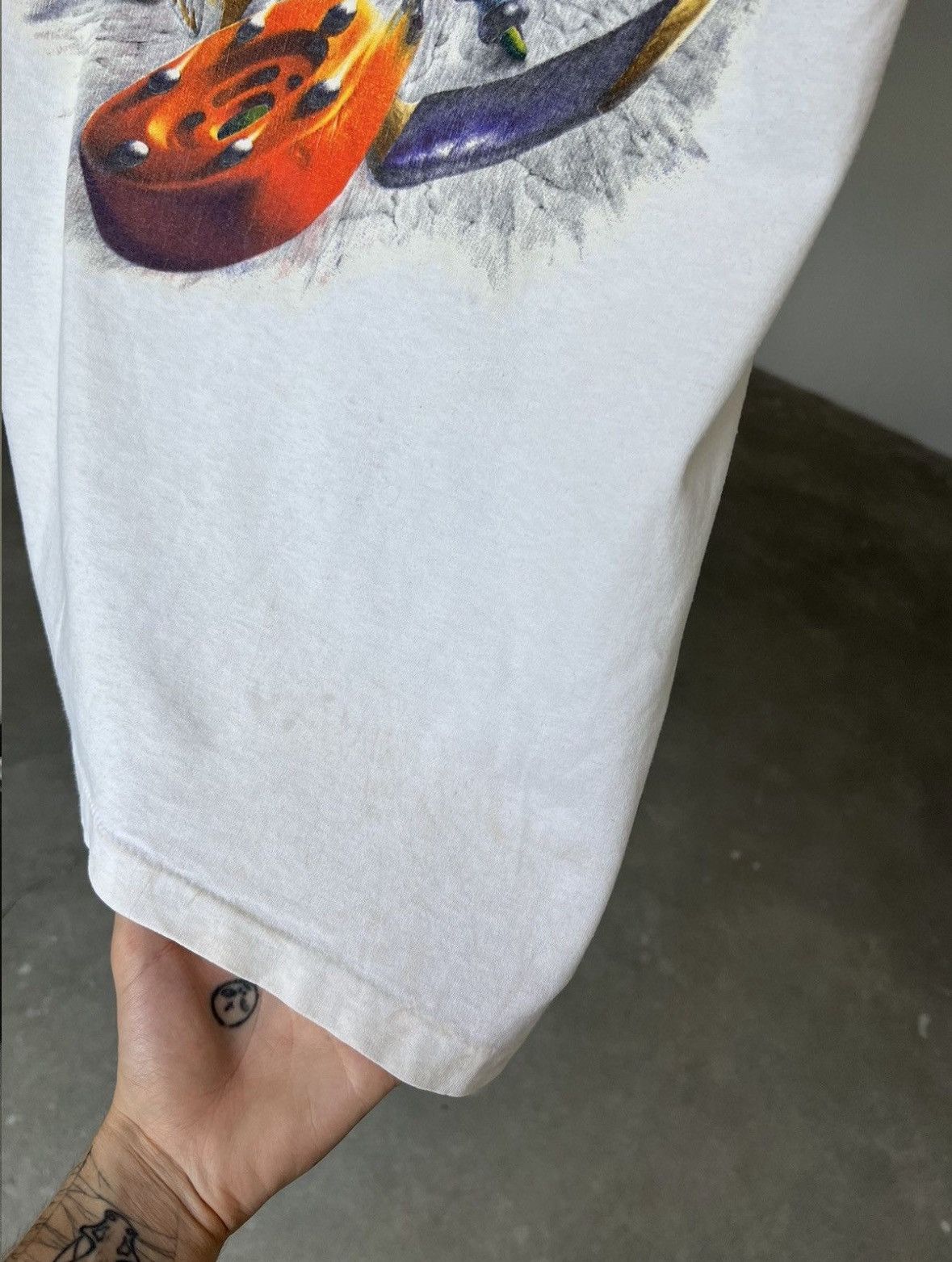 Nike Vintage Nike Graphic T-shirt Size US S / EU 44-46 / 1 - 5 Thumbnail