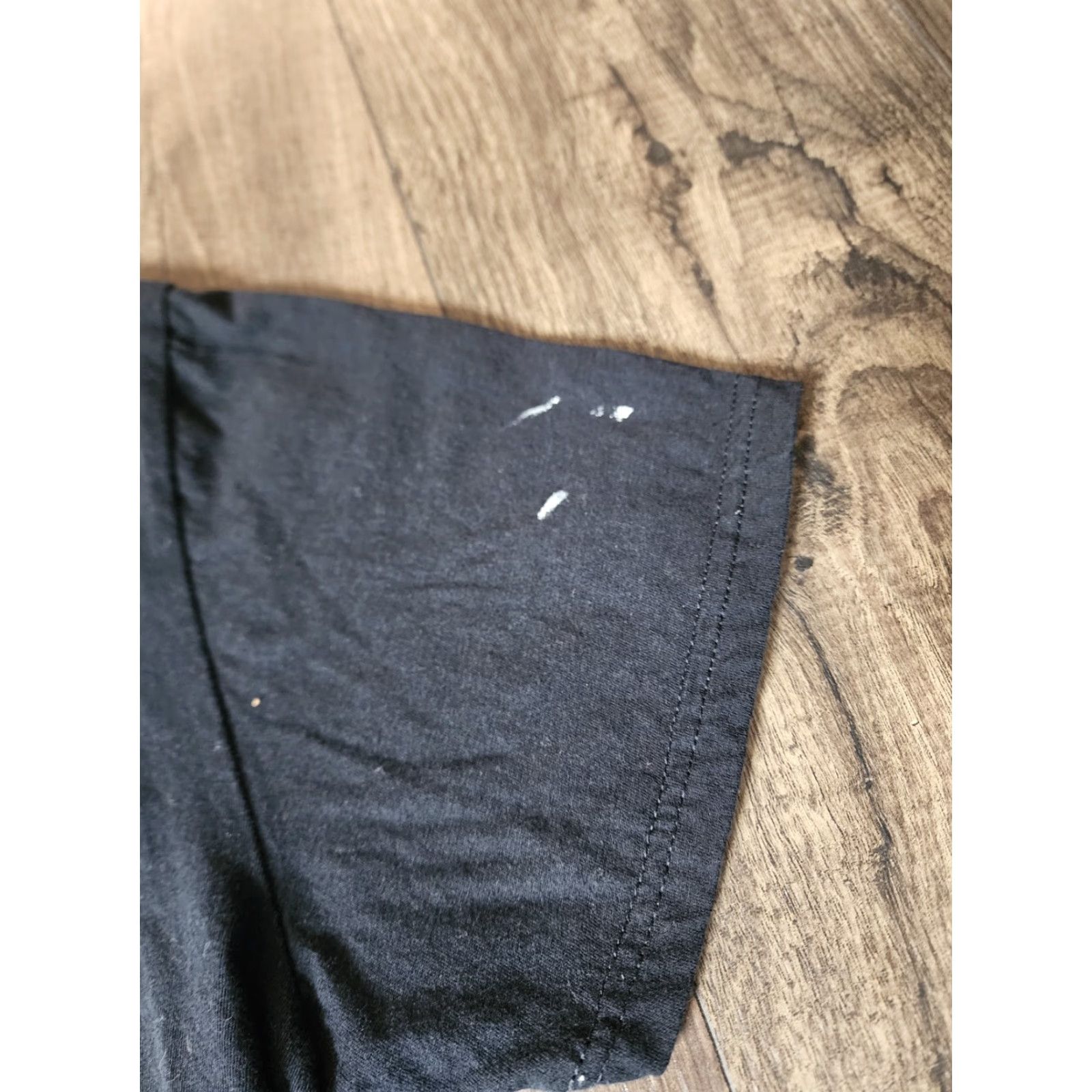 Gildan Mens L T-Shirt Black 90s Gildan Short Sleeve Crew Neck Katy Texas Character Defect Stitch Tee Size US L / EU 52-54 / 3 - 4 Thumbnail