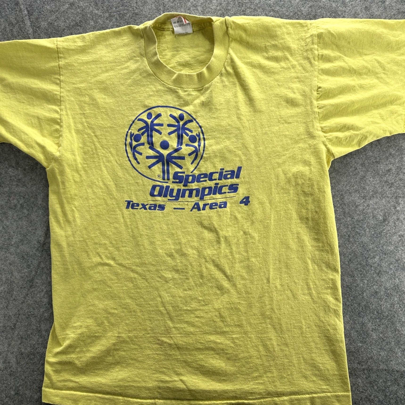 Fruit Of The Loom VINTAGE Special Olympics T-Shirt Mens Large Yellow 90s Fruit of the Loom Texas Area 4 Sports Size US L / EU 52-54 / 3 - 3 Thumbnail