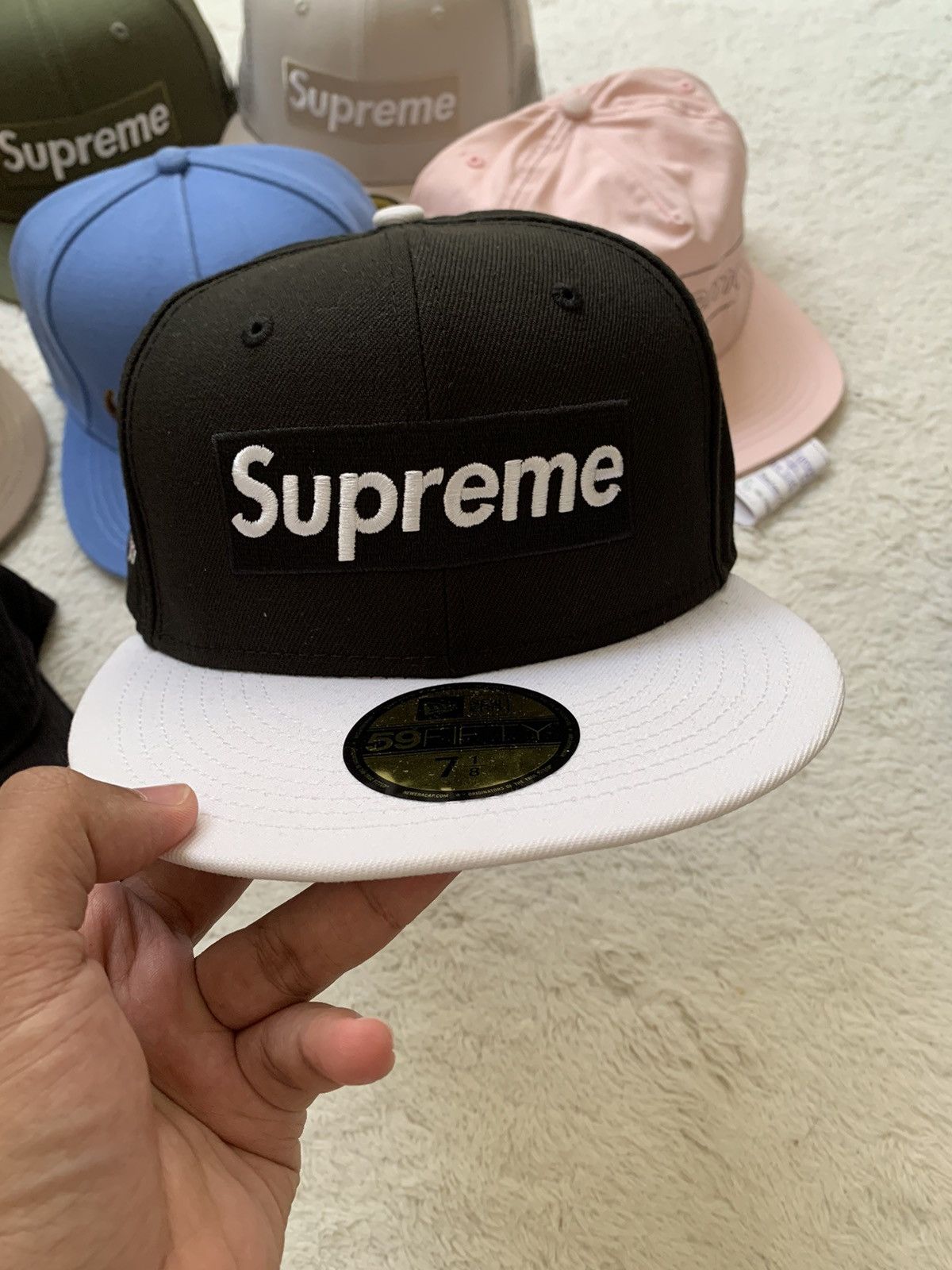 New Era × Supreme Supreme X New Era 2 Tone Box Logo SS22 Size 32 - 3 Thumbnail