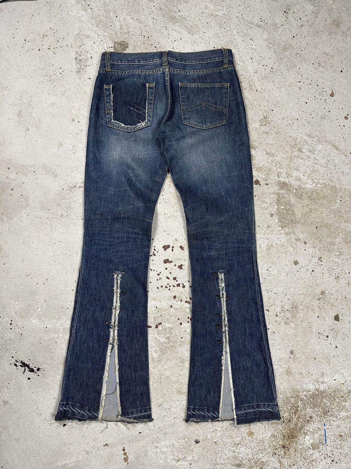 If Six Was Nine × Japanese Brand × Le Grande Bleu (L.G.B.) Vintage Y2K Reworked Flare Boot Cut Distressed Jeans Japan Size US 30 / EU 46 - 1 Thumbnail