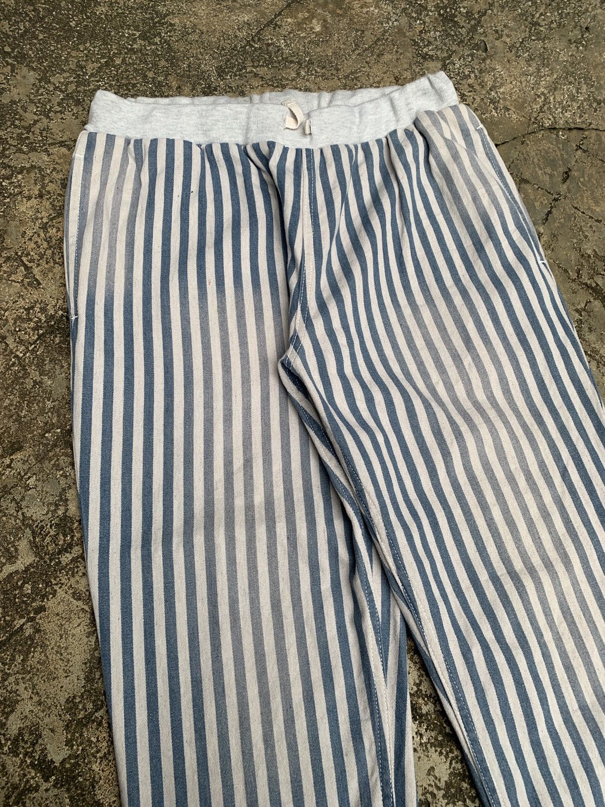 Issey Miyake × Japanese Brand × Ne-Net 2000s Ne-net Japan by Issey Miyake Stripes Relax DenimPants Size 29" - 5 Thumbnail