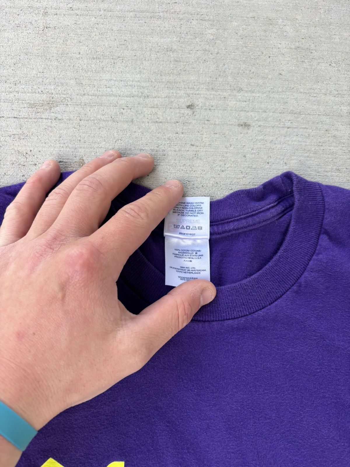 Supreme Supreme arabic bogo Size US L / EU 52-54 / 3 - 3 Thumbnail